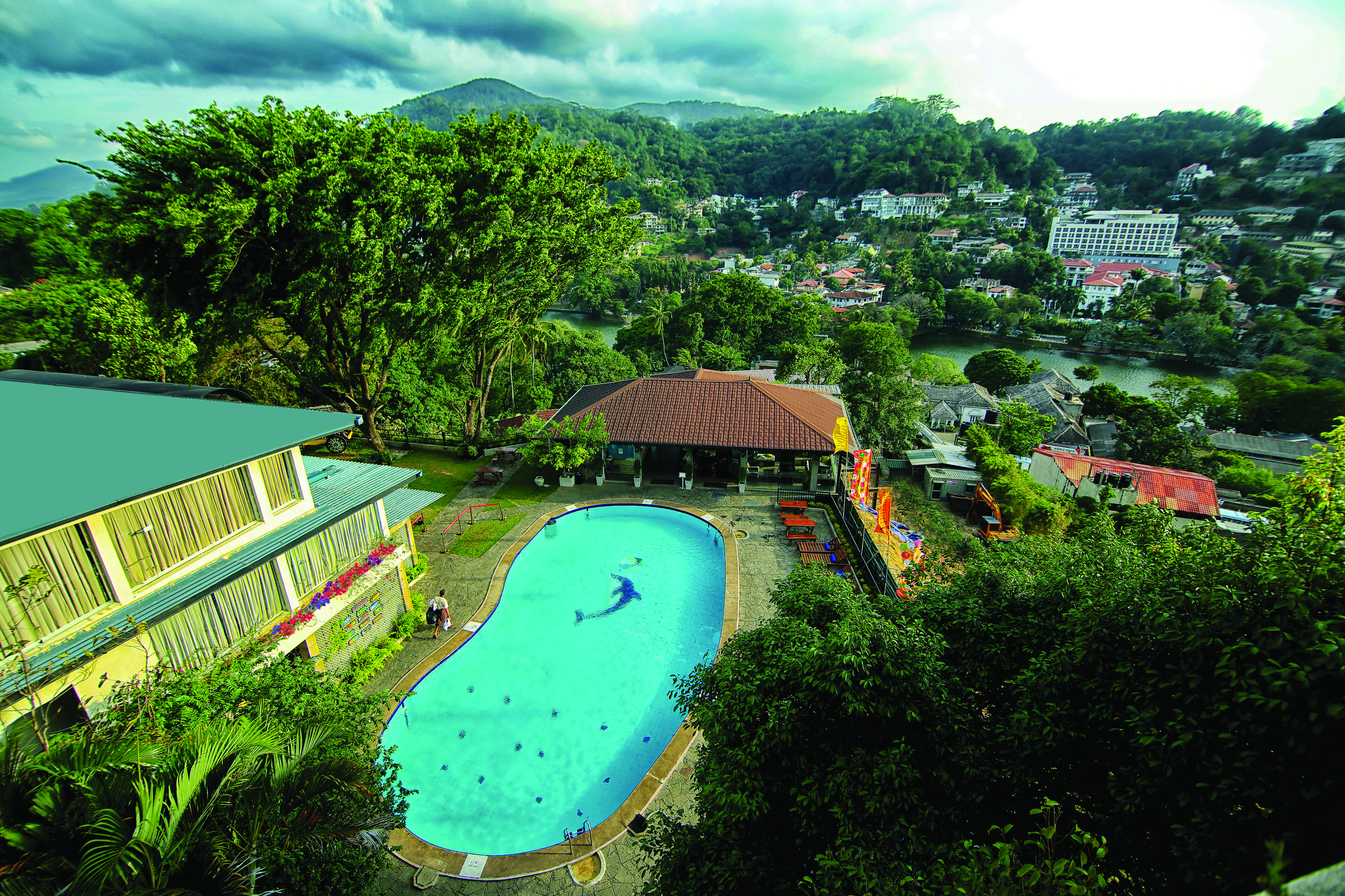 Thilanka Hotel Kandy Exterior photo